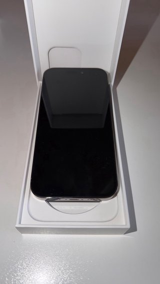 iPhone 14 Pro Morado (Deep Purple) + Accesorios