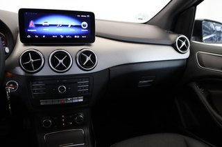 Mercedes-Benz Clase B 200 CDI SPORT AMG 5P