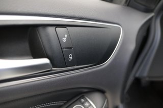 Mercedes-Benz Clase B 200 CDI SPORT AMG 5P