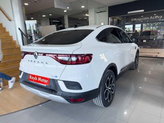 Renault Arkana 1.6 E-Tech 145cv