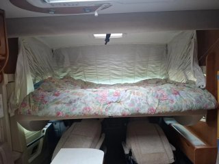 Autocaravana Rapido camas gemelas face to face