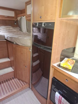 Autocaravana Rapido camas gemelas face to face