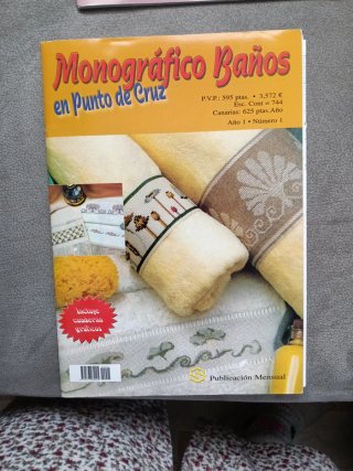 Revistas punto de cruz vintage