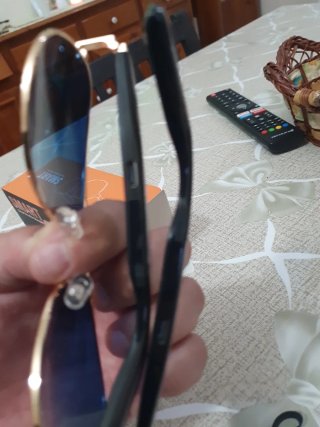 Occhiali da sole blu a goccia bluetooth
