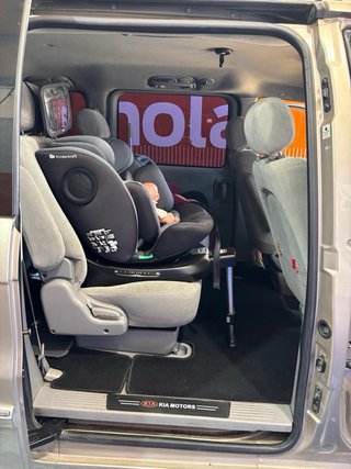 KIA Carnival 2005