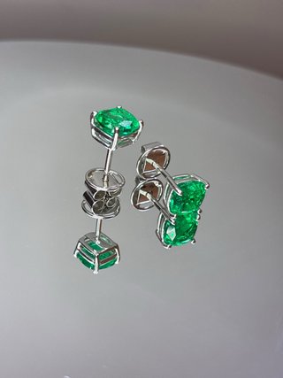 Pendientes Esmeralda Oro 18k