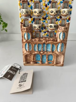 Figura Casa Batlló Barcelona Porcelana
