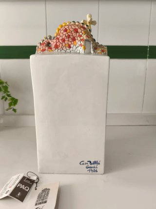 Figura Casa Batlló Barcelona Porcelana