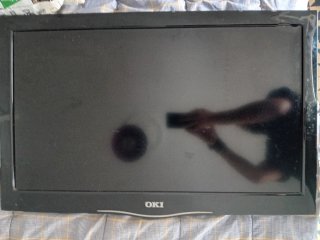 TV OKI Negra