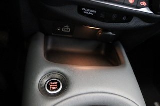 Nissan Juke 1.0 DIG-T 84KW N-CONNECTA 5P