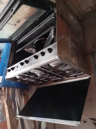 Hornilla gas butano con horno FAGOR