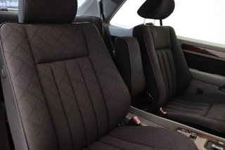 Mercedes-Benz Clase E E-CLASS 300 CE 24V 2P