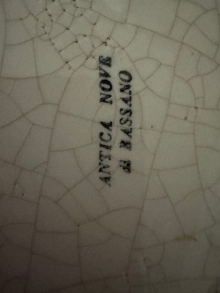 Piatto decorativo floreale in ceramica