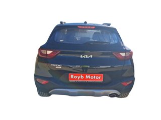 Kia Stonic 1.0 T-GDi 100cv MHEV iMT Concept