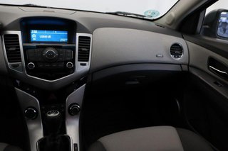 Chevrolet Cruze sedán 1.6 16V LS 4P