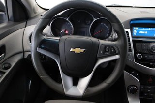 Chevrolet Cruze sedán 1.6 16V LS 4P