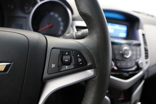 Chevrolet Cruze sedán 1.6 16V LS 4P