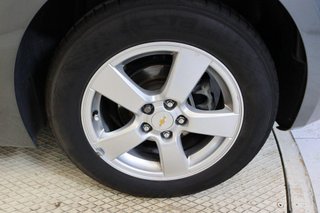 Chevrolet Cruze sedán 1.6 16V LS 4P