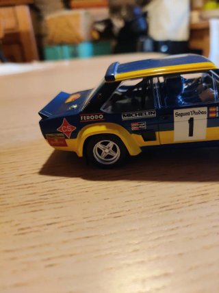 Scalextric Fiat 131 Abarth Rallye Catalunya