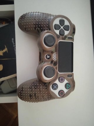 Funda Camuflaje Mando PS4
