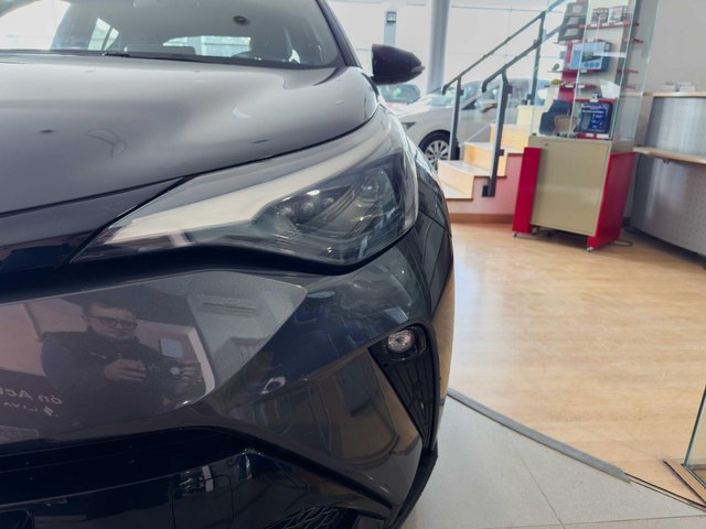 Toyota C-HR 2.0 180H GR Sport