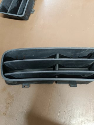 Par de Grelhas para-choques dianteiro vw golf IV m