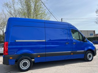 Mercedes-Benz Sprinter 311 CDI MEDIO 3.5T T. ALTO