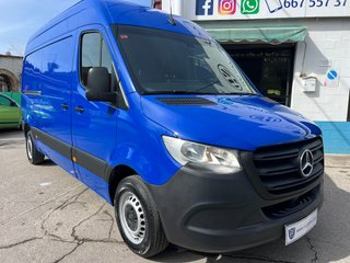 Mercedes-Benz Sprinter 311 CDI MEDIO 3.5T T. ALTO