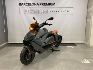 BMW CE04