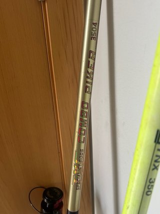 2 Cañas de pescar con carrete