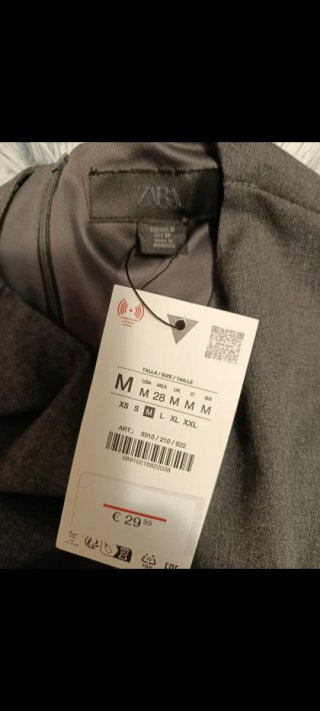 Vestido corto Zara