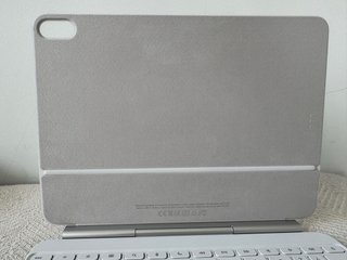 Teclado/Funda Magic Keyboard iPad Pro 11 M5 Blanco