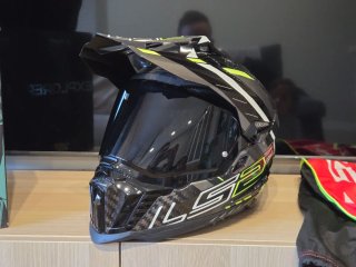 Casco Ls2 Mx701 C Explorer Carbono talla M trail