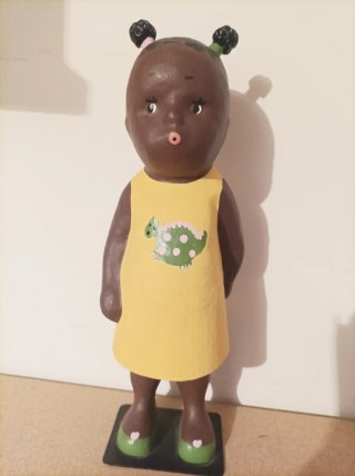 Muñecas con vestidos del mundo