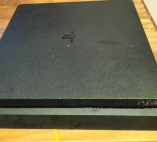 Consola PS4 Negra