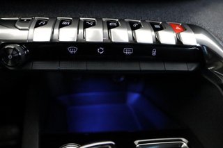 Peugeot 3008 1.6 HYBRID 225 E-AUTO ALLURE 5P