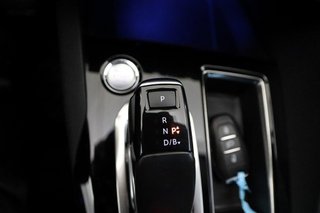 Peugeot 3008 1.6 HYBRID 225 E-AUTO ALLURE 5P