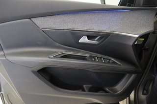 Peugeot 3008 1.6 HYBRID 225 E-AUTO ALLURE 5P