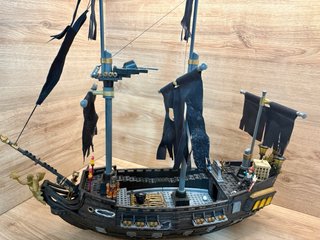Barco Pirata La Perla Negra
