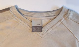 Camiseta Nike Beige Manga Corta