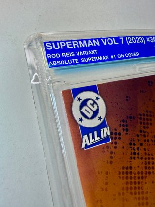 Comic USA Superman #36 Rod Reis Variant Soft Slab