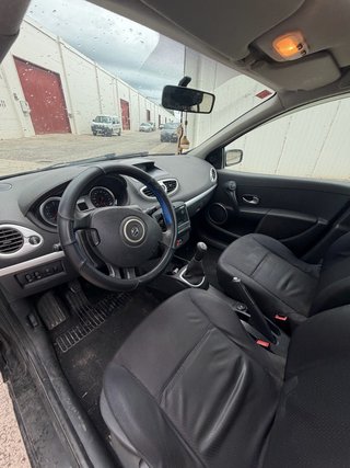 Renault Nuevo Clio Renault Nuevo Clio Emotion 1.5DCI85