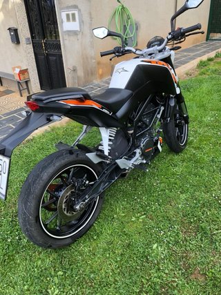 KTM 125 Duke NAKED