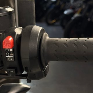APRILIA Shiver 900 (LIMITADA A2)