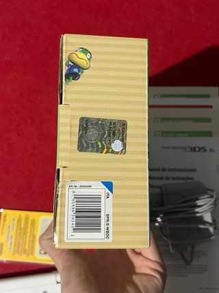 Nintendo 3DS XL Special Edition Animal Crossing