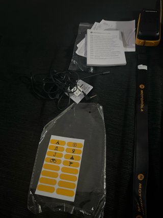 Walkie Talkie Motorola Nero/Giallo