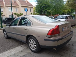 Volvo S60 2002