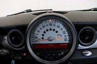 MINI MINI 1.6 ONE 75 3P