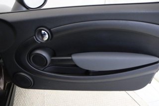 MINI MINI 1.6 ONE 75 3P