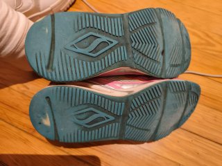 Zapatillas Skechers Grises y Rosas